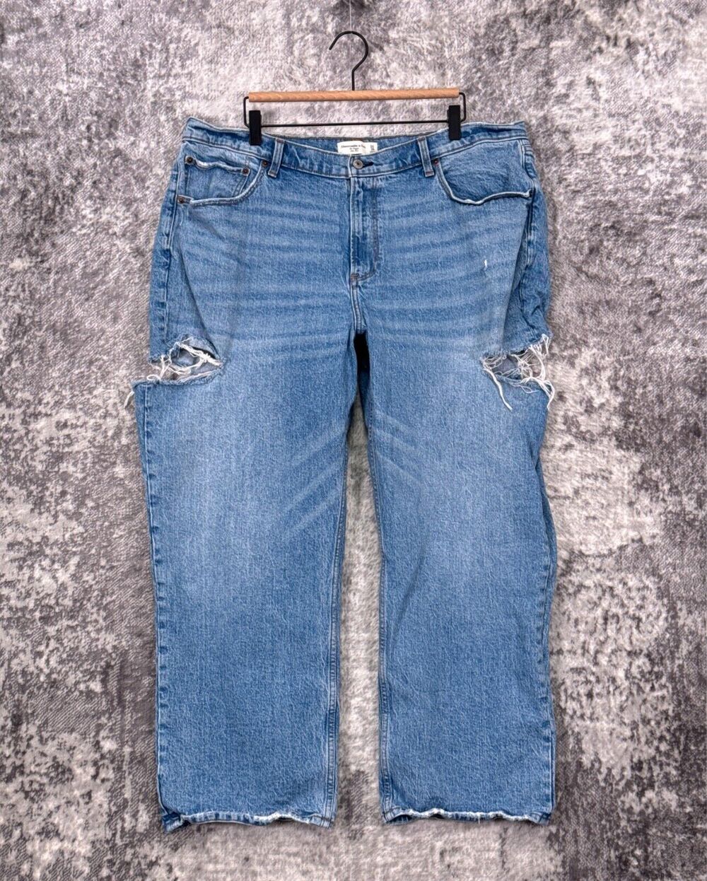 Abercrombie & Fitch Jeans 34 / 18 Womens Baggy Mid Rise Curve Love Ripped Denim